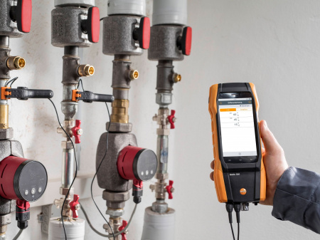 Комплект Testo 300 Longlife, CO с Н2 компенсацией (разб. до 30 000 ppm) - Анализатор дымовых газов (O2, СО с H2-компенсацией  до 30 000 ppm)